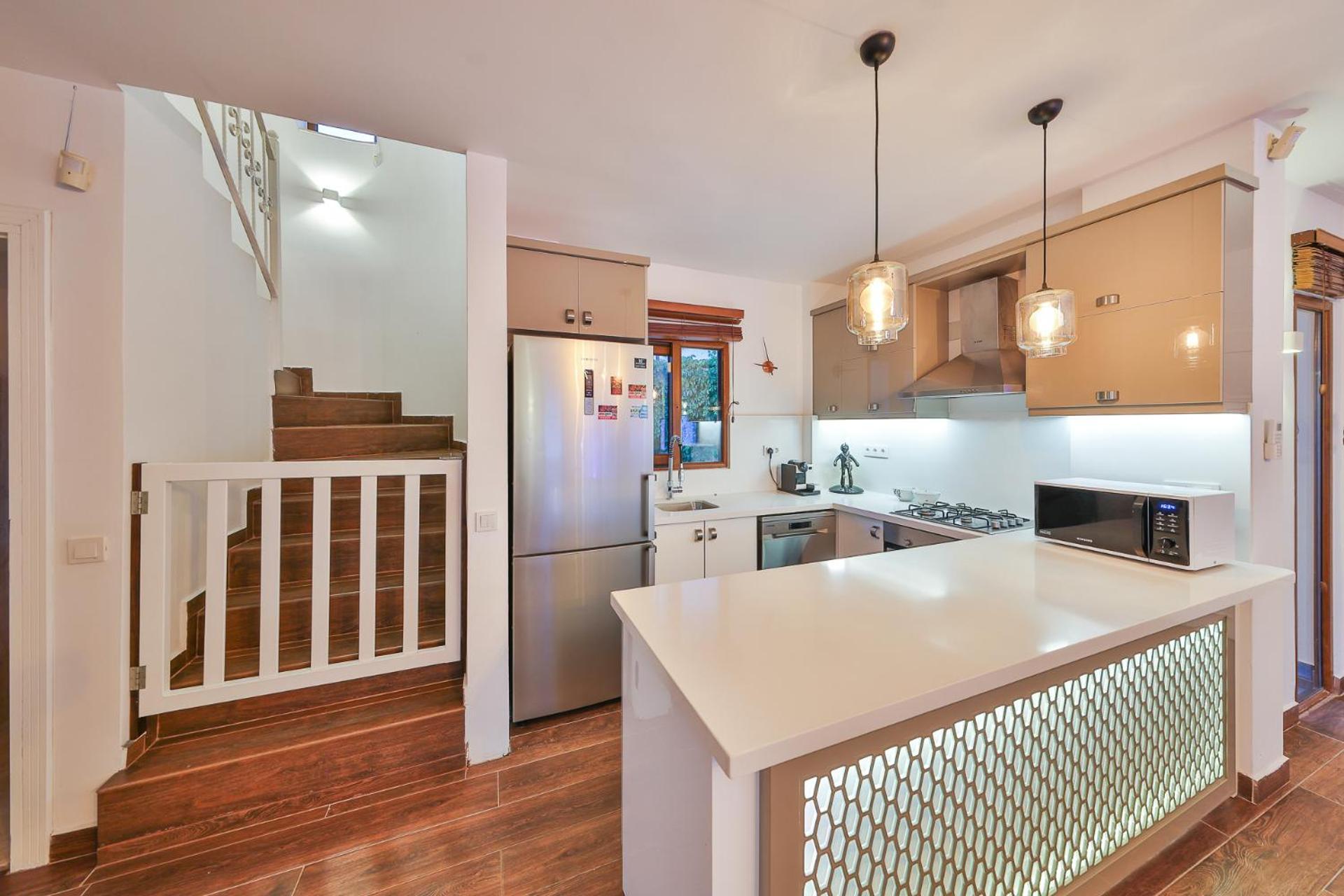 Seftali Seaview 4 Beds